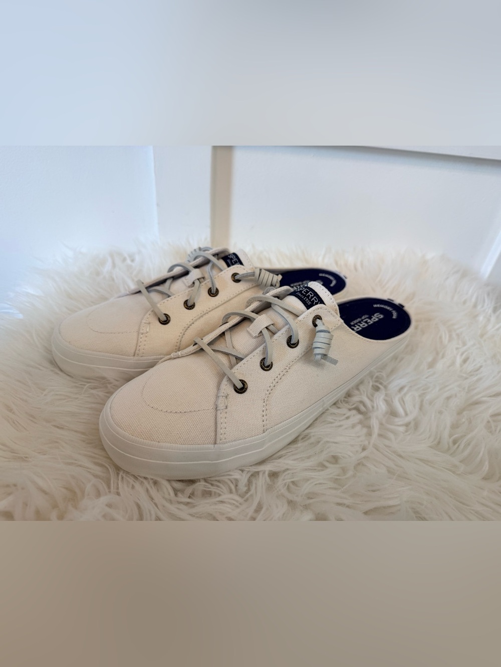 •  Sperry Women's Crest Vibe Mule Slip On Canvas Sneakers